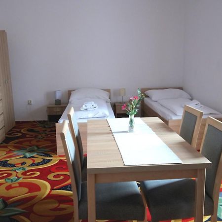 Zamecky Penzion Valašské Meziříčí 외부 사진